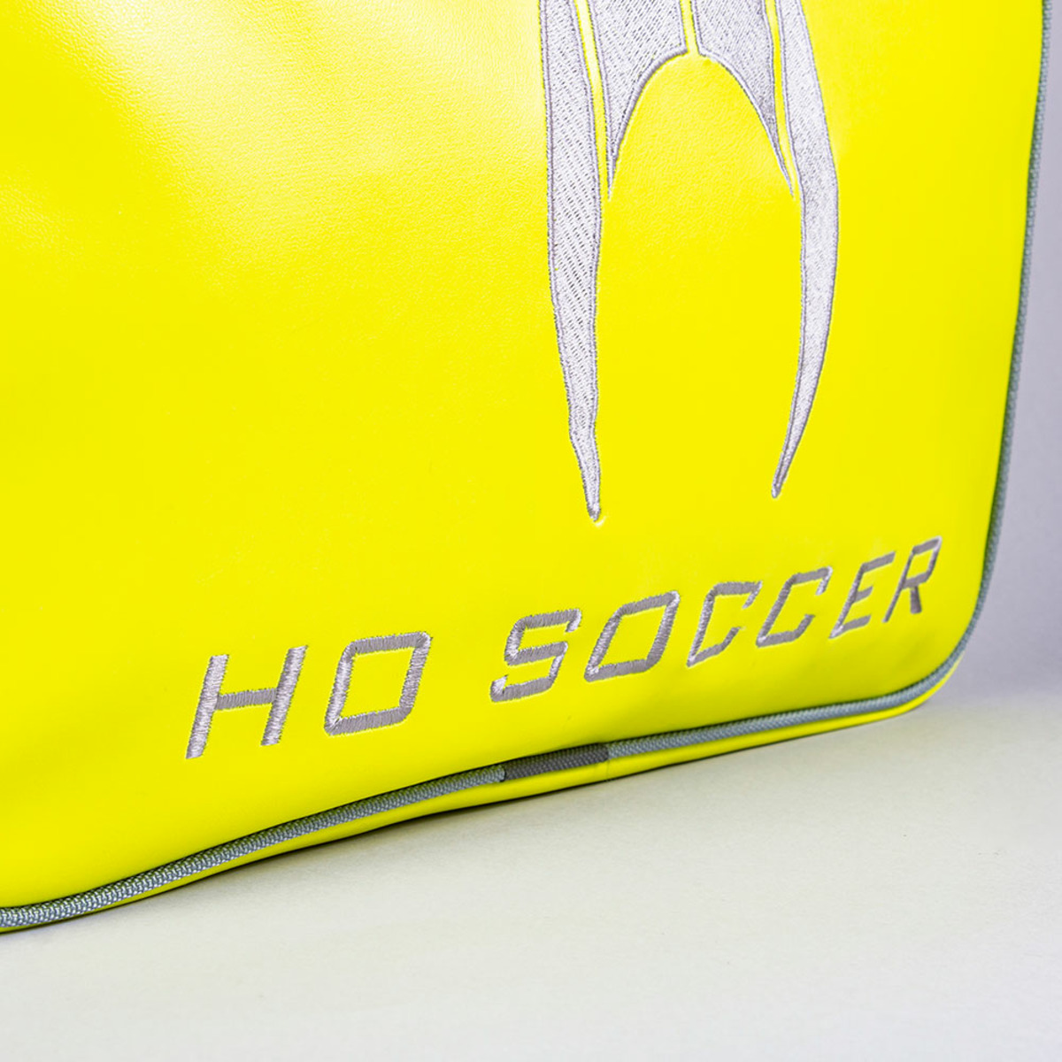 https://ho-soccer.co.uk/wp-content/uploads/products/504010-16/504010-16-6.jpg